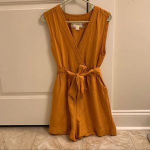 Maeve by Anthropologie Gold Romper Size 4